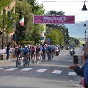 Giro d'Italia 2021 L'Undicesima tappa ha visto anche Buonconvento protagonista, nel salutare i ciclisti del Giro d'Italia 2021